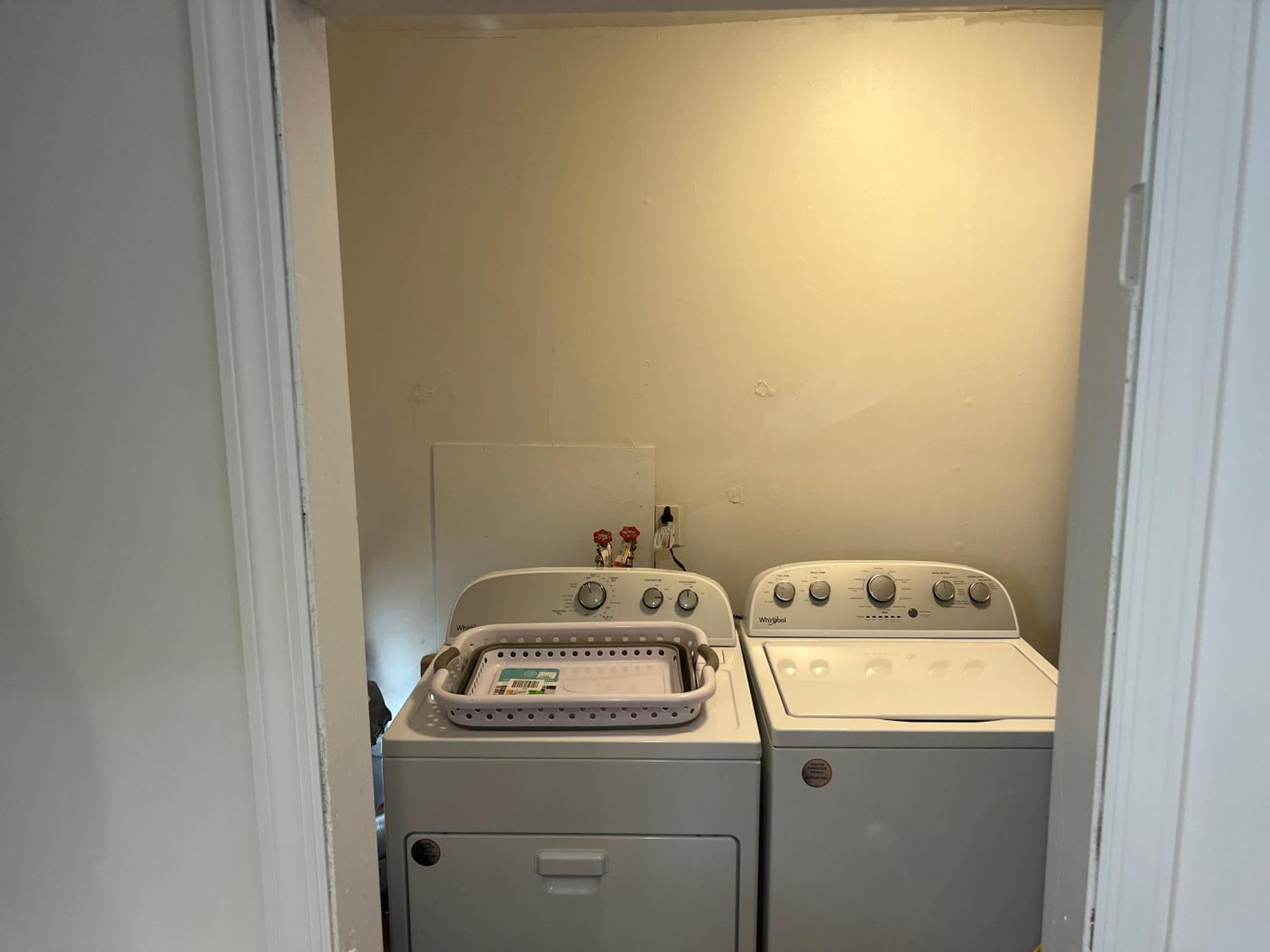 Spacious 3 Bedroom Ewing Home -Quiet Trenton Bagian luar foto