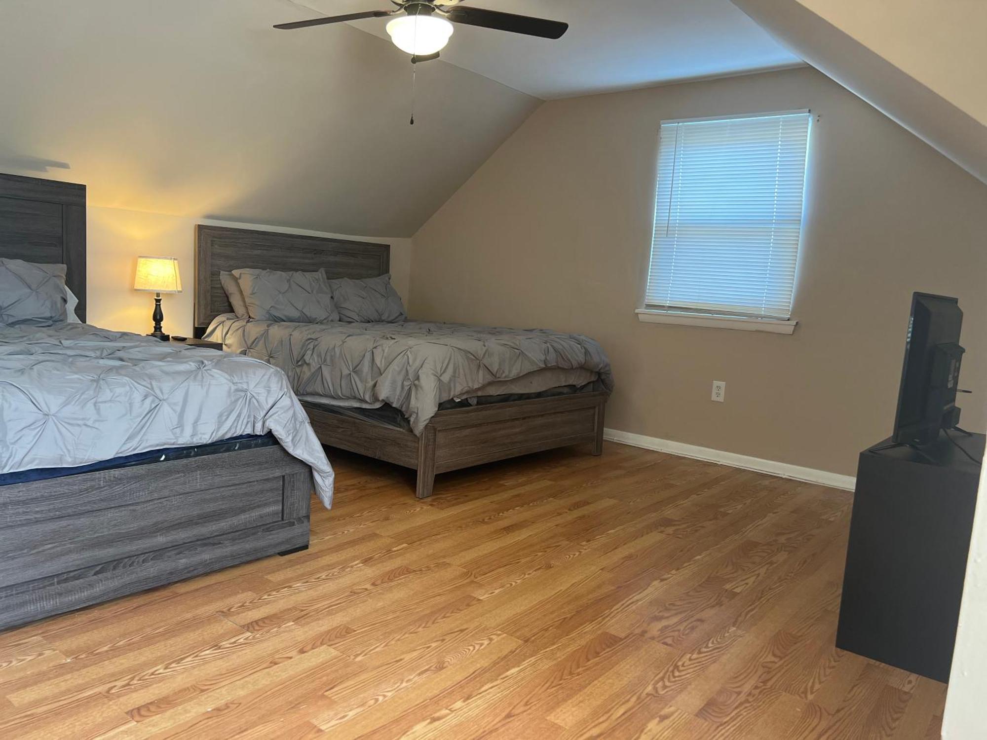 Spacious 3 Bedroom Ewing Home -Quiet Trenton Bagian luar foto