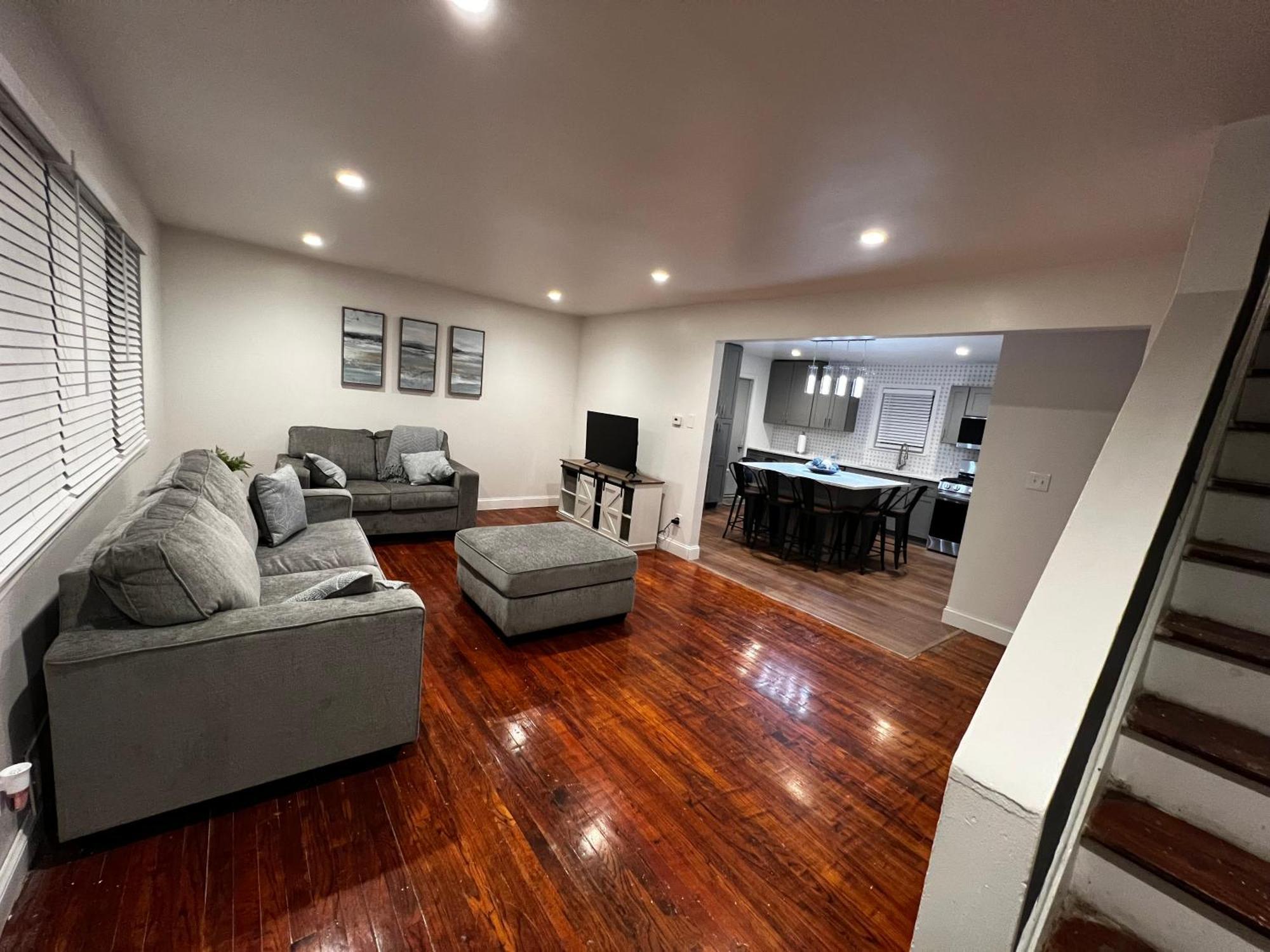 Spacious 3 Bedroom Ewing Home -Quiet Trenton Bagian luar foto